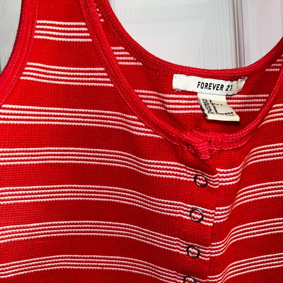 Red and cropped Forever 21 tank top💗 - Picture 1 of 5